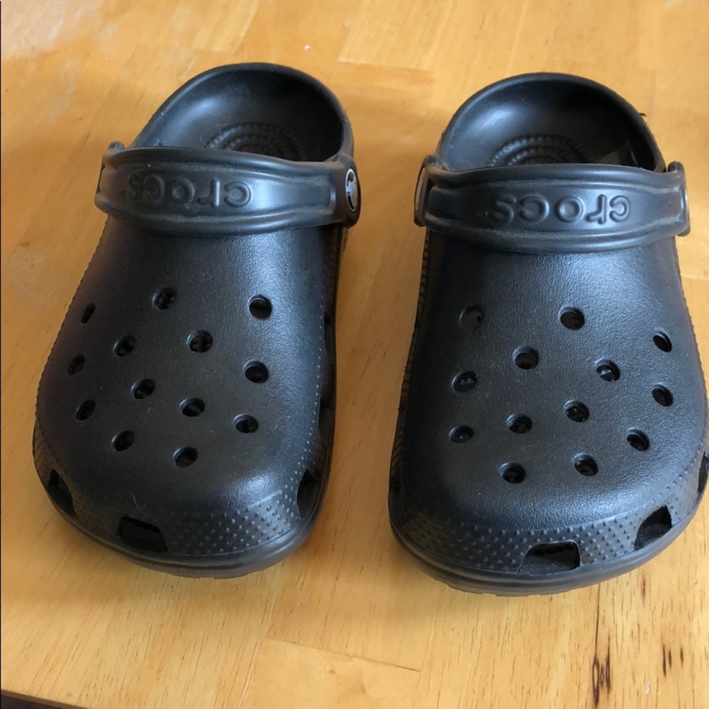 Crocs